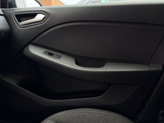 RENAULT Clio Techno TCe 90 67kw