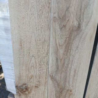 Lote de 87m2 azulejos madera roble 15x90