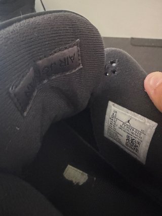 Jordan Retro 4 Black Cat