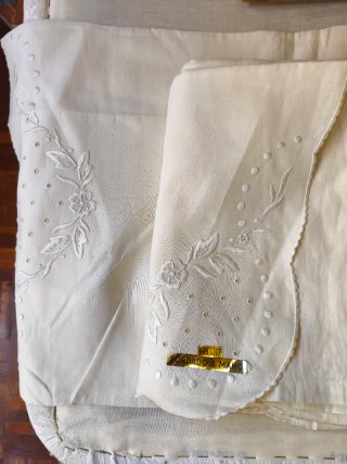 Ropa de cama algodón bordada a mano vintage