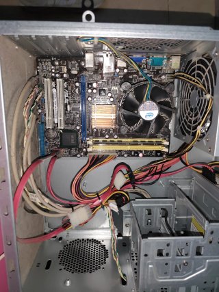 PC AHTEC Pentium