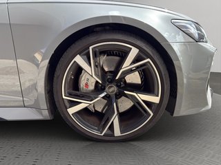 AUDI A6 RS 6 Avant TFSI quattro