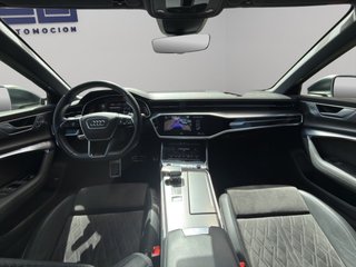 AUDI A6 RS 6 Avant TFSI quattro