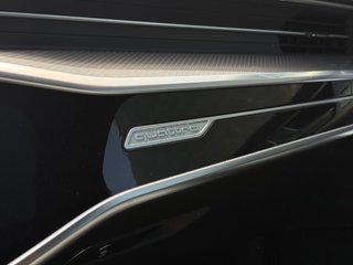 AUDI A6 RS 6 Avant TFSI quattro