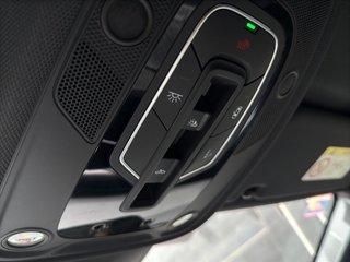 AUDI A6 RS 6 Avant TFSI quattro