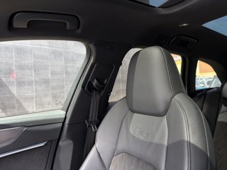 AUDI A6 RS 6 Avant TFSI quattro