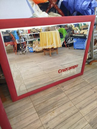 Espejo Cruzcampo Rojo