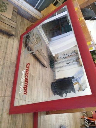 Espejo Cruzcampo Rojo