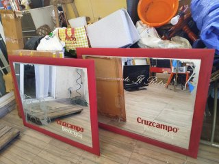 Espejo Cruzcampo Rojo