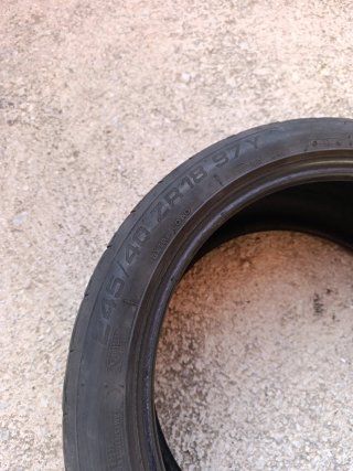 Neumático Tigar 245/40 R18 97Y
