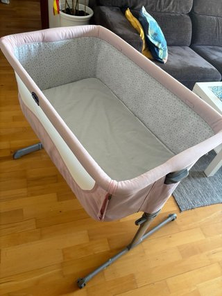 Cuna de bebé Chicco rosa