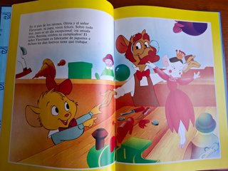 8 libros de Disney como nuevos