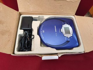 Reproductor CD Portátil Grundig SQUIXX