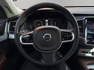 VOLVO XC90 2.0 T8 AWD Momentum Auto