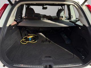 VOLVO XC90 2.0 T8 AWD Momentum Auto