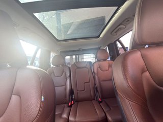 VOLVO XC90 2.0 T8 AWD Momentum Auto