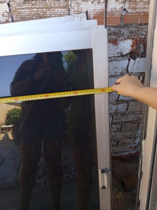 Ventana de aluminio con cristal