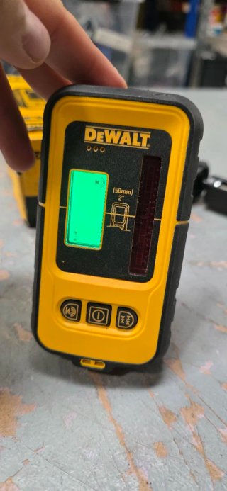 Detector Laser DeWalt DE0892-XJ