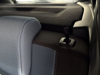 OPEL Frontera 1.2T XHT Hybrid eDCT6 100kW Edition