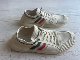 Zapatillas deportivas hombre talla 42