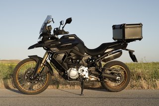 VOGE 900 DSX 2024 - 8.500 KM – GARANTÍA 5 AÑO