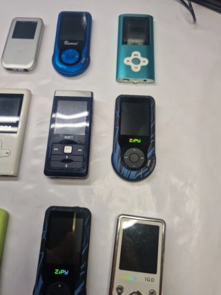 Lote 9 MP3/MP4 RUMAX y otros