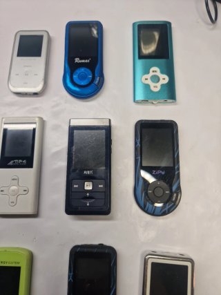Lote 9 MP3/MP4 RUMAX y otros