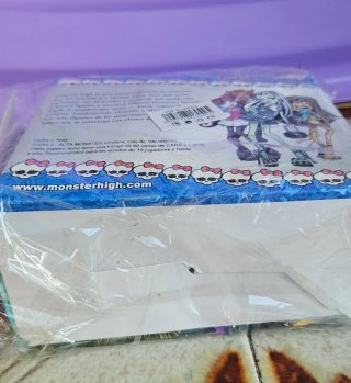 Caja de sobres cartas monster high 40 unidades