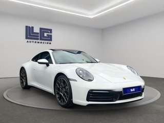 PORSCHE 911 CARRERA 4