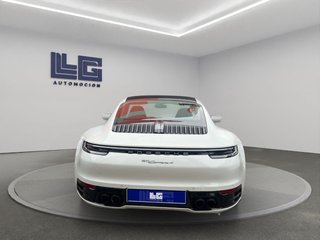 PORSCHE 911 CARRERA 4