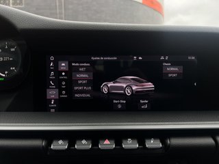 PORSCHE 911 CARRERA 4