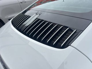 PORSCHE 911 CARRERA 4