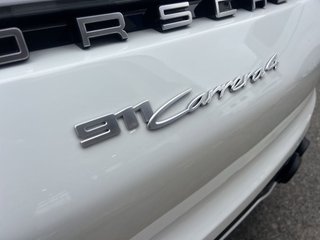 PORSCHE 911 CARRERA 4