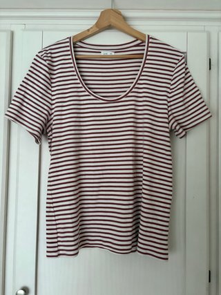 Camiseta rayas marrón y blanco