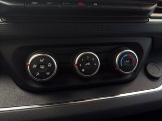 RENAULT Trafic Equilibre Largo Ener Blue dCi 81kW