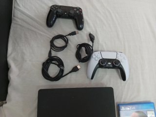 PS4 (PlayStation 4) Negra