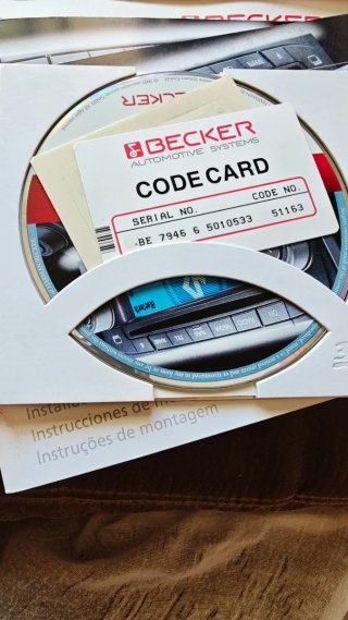 Manuales, CD Sistema y Tarjeta Código Becker Casca