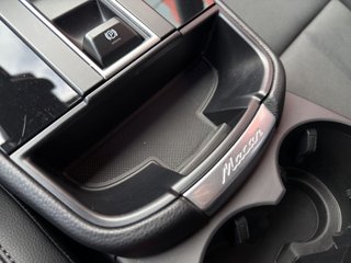 PORSCHE Macan Macan