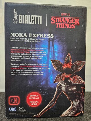 Cafetera Italiana Bialetti Stranger Things Nueva