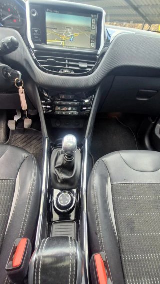 Peugeot 2008 2014
