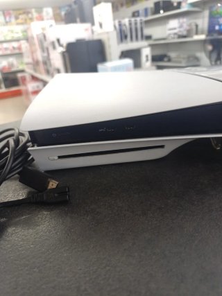 Consola PS5 Slim con Lector