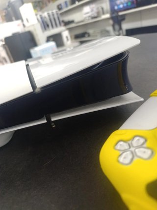 Consola PS5 Slim con Lector