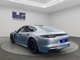 PORSCHE Panamera GTS