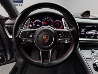 PORSCHE Panamera GTS