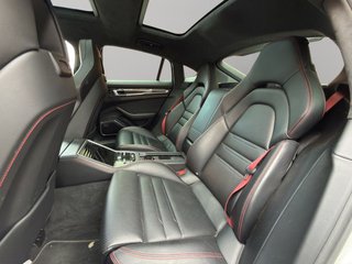 PORSCHE Panamera GTS