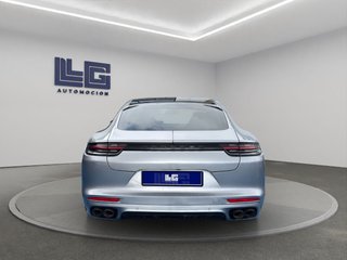 PORSCHE Panamera GTS