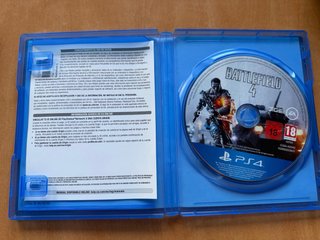 Lote 3 Juegos PS4: Wolfenstein II, FIFA 15, Battle