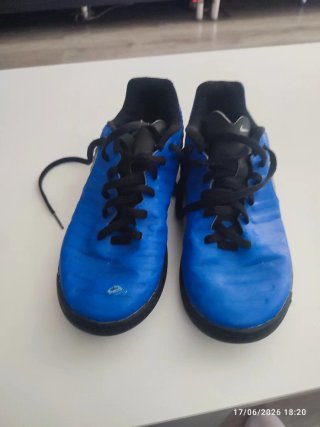 Deportivas Nike niño azul y negro
