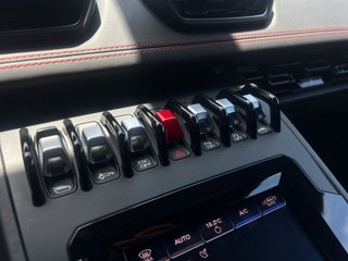 LAMBORGHINI Huracan LP 6104