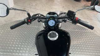 Keeway RK V125 C Negra